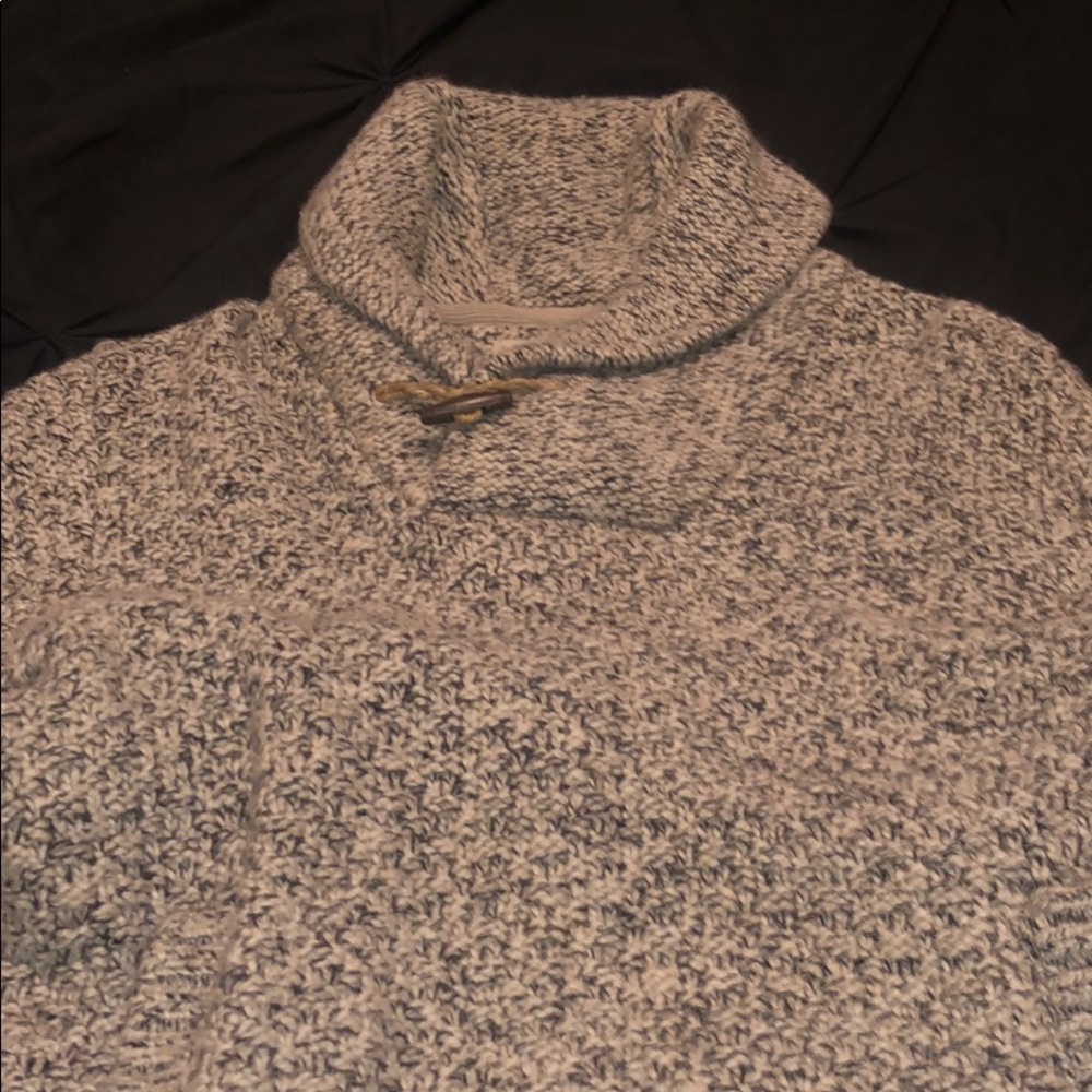 H&M sweater